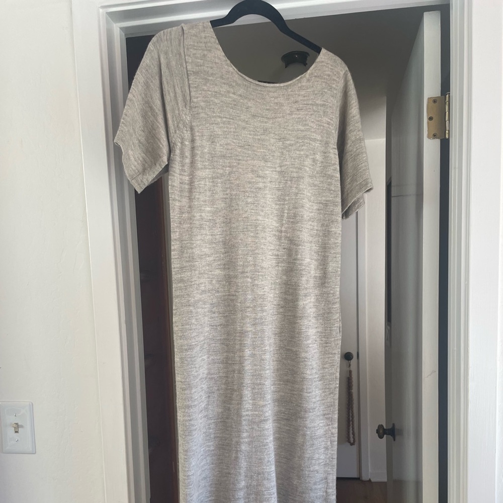 Lauren Manoogian Midi dress.